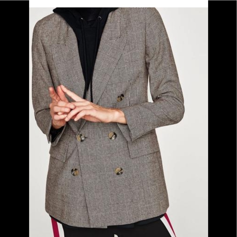 Zara Checked Double Breasted Blazer. Size S